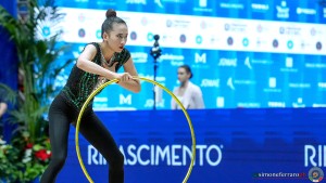 aa q wang zilu chn ph simone ferraro sfa09297 copia